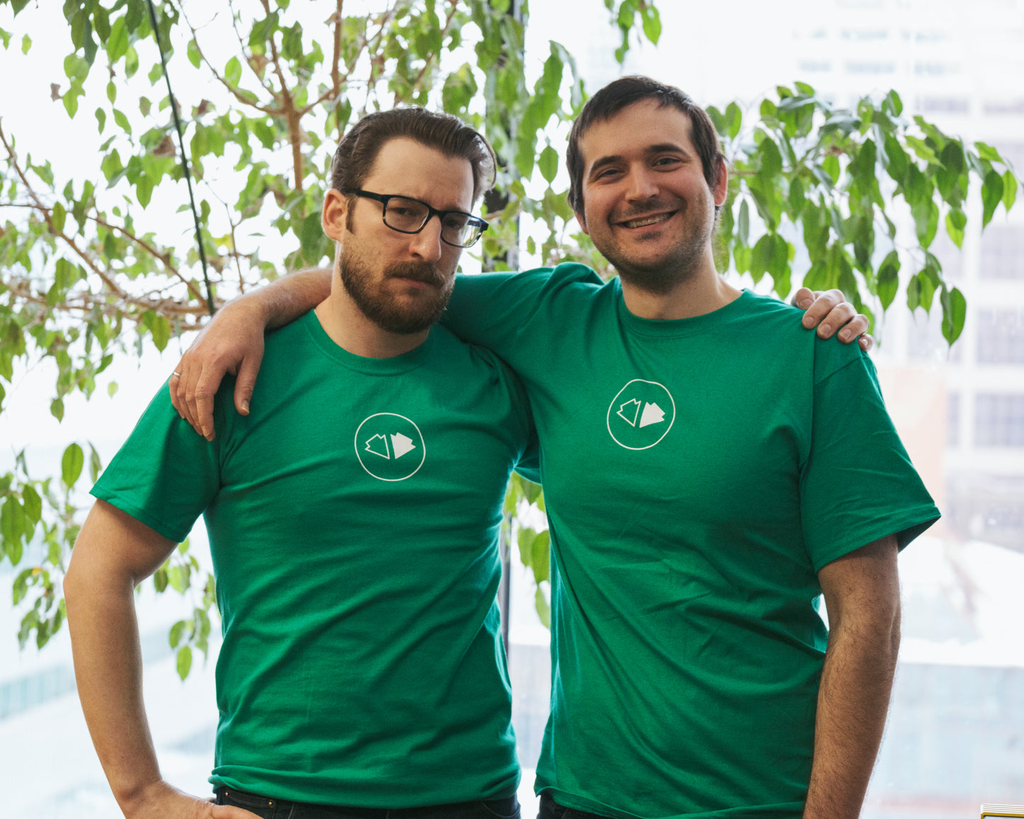 Bond Button Tee | SKAA Green