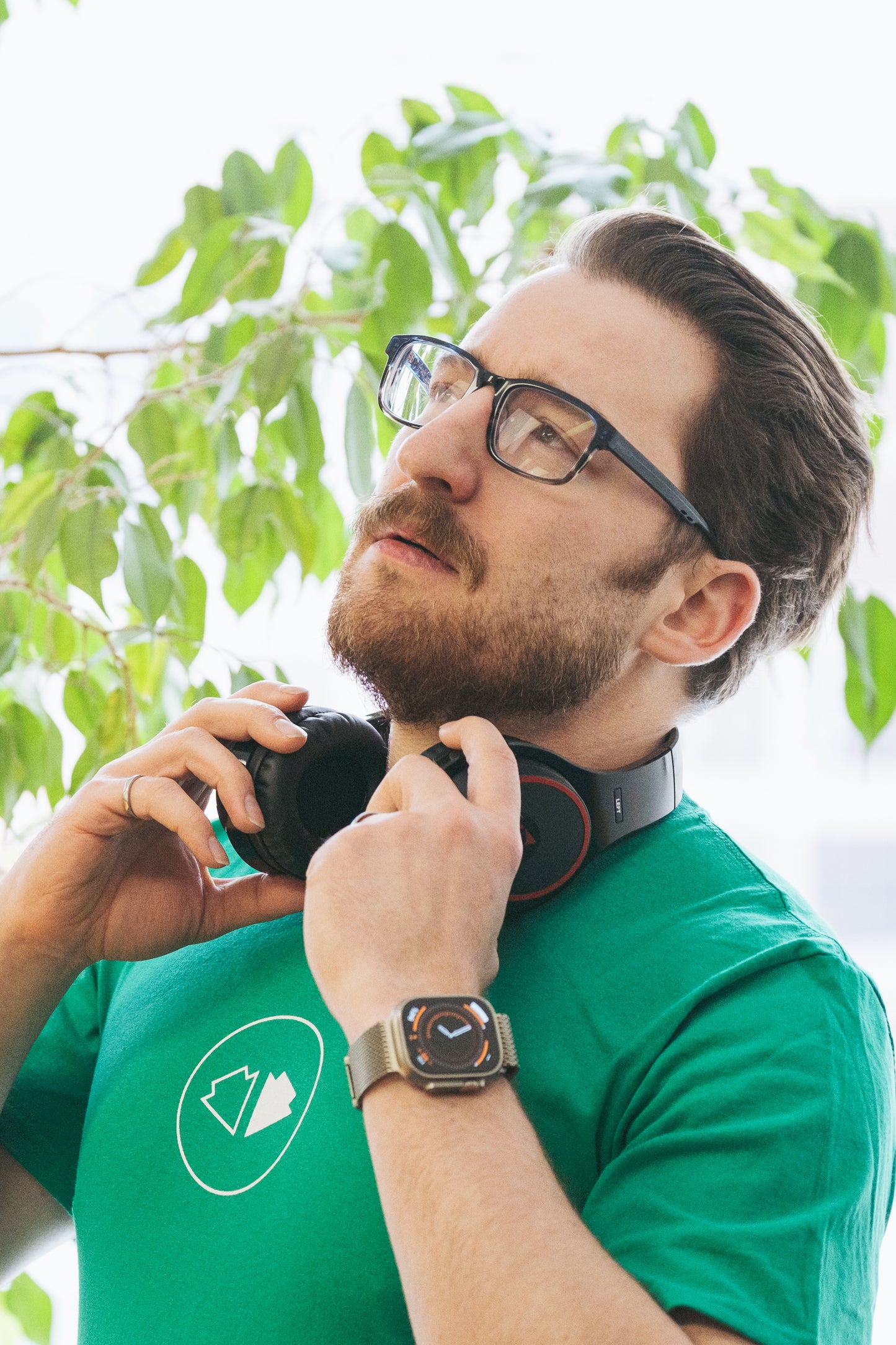 Bond Button Tee | SKAA Green