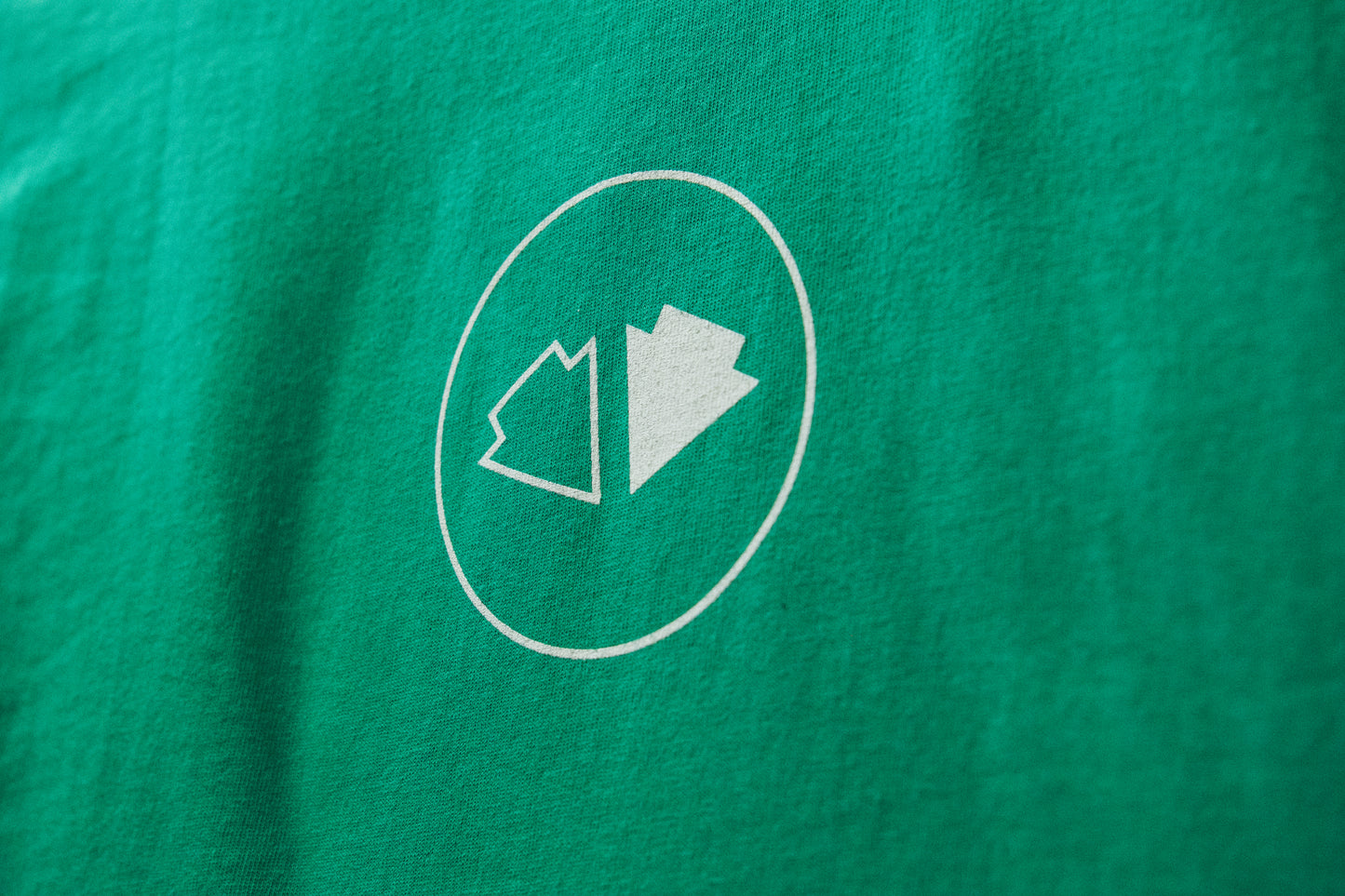 Bond Button Tee | SKAA Green